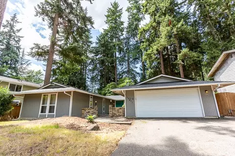 10411 164th Ave NE, Redmond, WA 98052