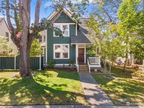 5622 S Junett St, Tacoma, WA 98409