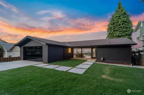 1520 Lake Washington Blvd S, Seattle, WA 98144