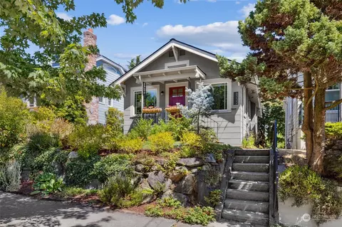 8232 15th Ave NE, Seattle, WA 98115
