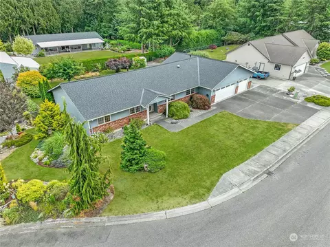 2602 N 34th St, Mount Vernon, WA 98273