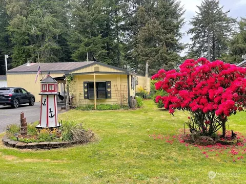 7 Cole St, Copalis Beach, WA 98535