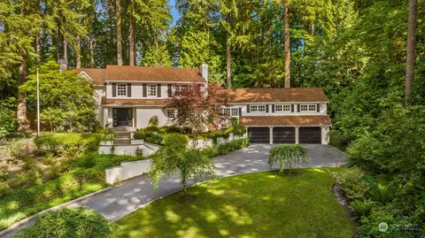 4440 143rd Pl NE, Bellevue, WA 98007