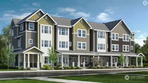 19332 NE 69th Cir #103, Redmond, WA 98052
