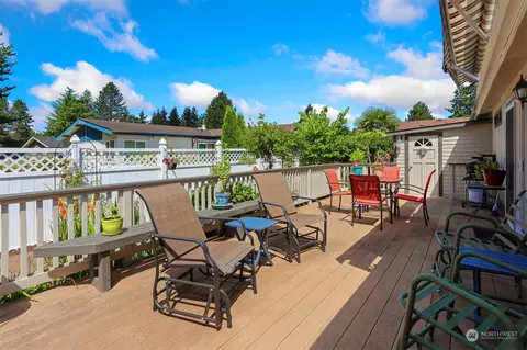 24306 9th Ave W, Bothell, WA 98021 photo 32
