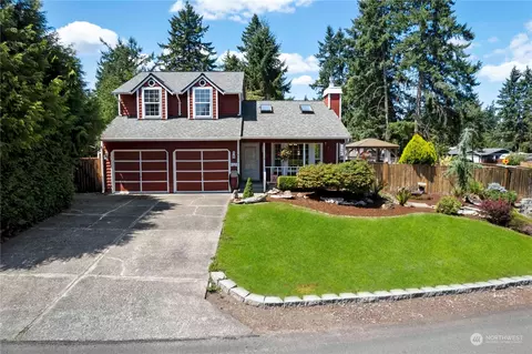 16010 13th Avenue Ct E, Tacoma, WA 98445