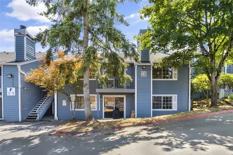 16817 Larch Way #F202, Lynnwood, WA 98037