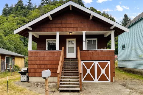 114 Cottage Way, Aberdeen, WA 98520