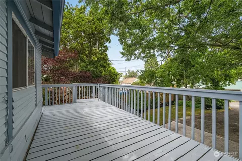2327 Cedar St, Everett, WA 98201 photo 29