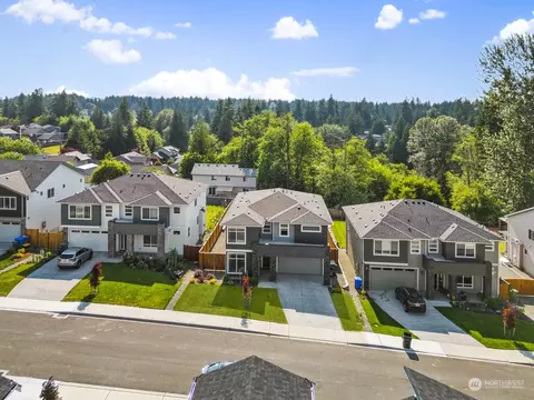 7881 198th Avenue Pl E, Bonney Lake, WA 98391