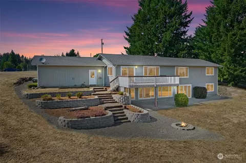 422 Burnt Ridge Rd, Onalaska, WA 98570