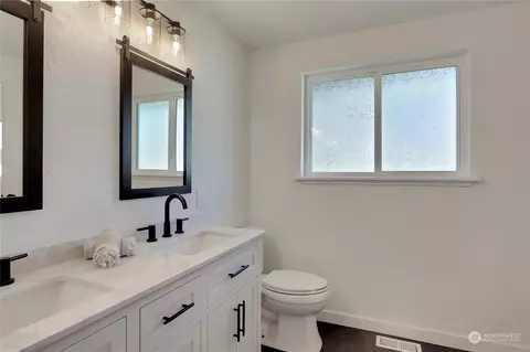 1251 Alpine Pl, Enumclaw, WA 98022 photo 18