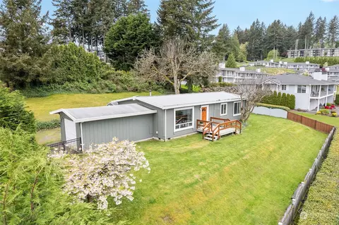 7518 Stinson Ave, Gig Harbor, WA 98335