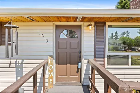 11613 19th St NE, Lake Stevens, WA 98258