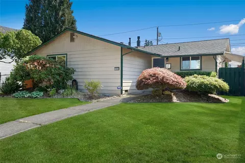 1727 Virginia Ave, Everett, WA 98201