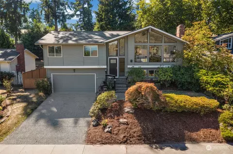 13921 94th Ave NE, Kirkland, WA 98034