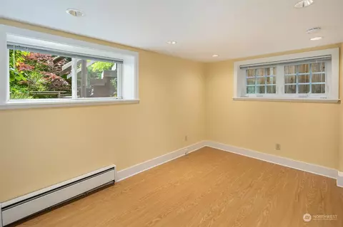 135 34th Ave E, Seattle, WA 98112 photo 24