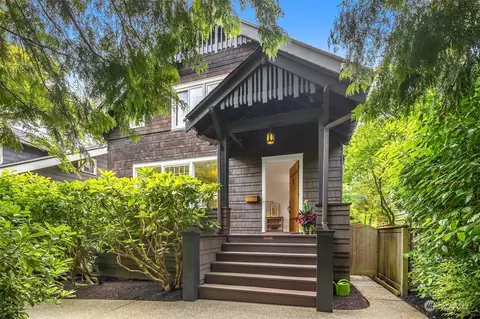 135 34th Ave E, Seattle, WA 98112 photo 4