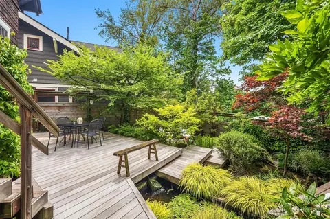 135 34th Ave E, Seattle, WA 98112 photo 28