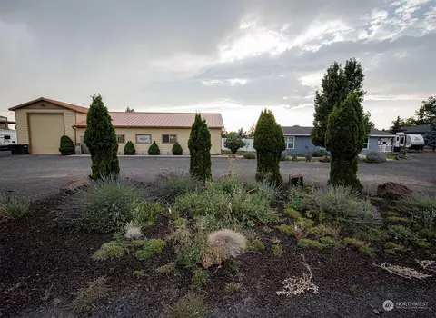 280 S Campbell Rd, Walla Walla, WA 99362 photo 2