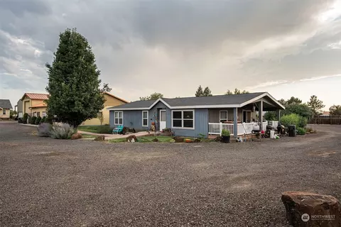 280 S Campbell Rd, Walla Walla, WA 99362 photo 3