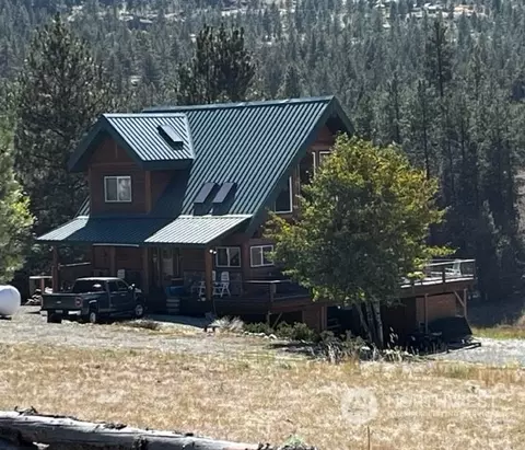 3 Long Lakevue Dr, Tonasket, WA 98855