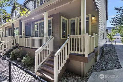 7111 Monroe Ln NE, Olympia, WA 98516