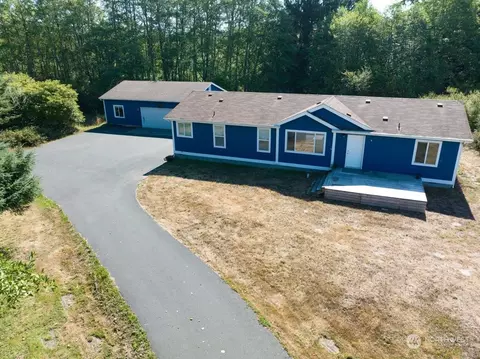 3702 67th Pl, Long Beach, WA 98631