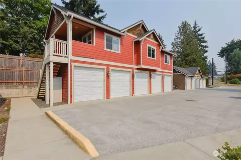 24226 52nd Ave W #J, Mountlake Terrace, WA 98043