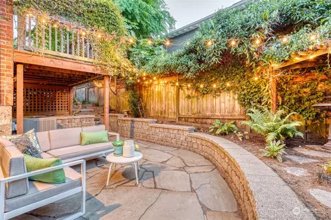1641 22nd Ave E, Seattle, WA 98112 photo 17