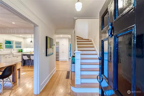 1641 22nd Ave E, Seattle, WA 98112 photo 4