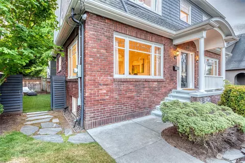 1641 22nd Ave E, Seattle, WA 98112 photo 3
