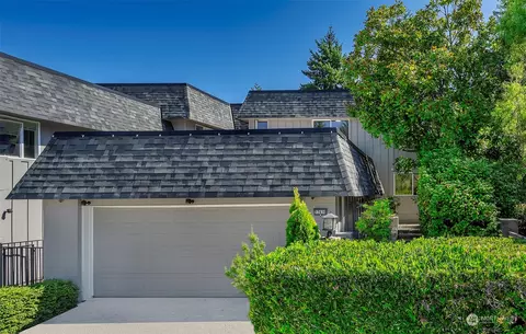 17410 NE 27th St, Redmond, WA 98052