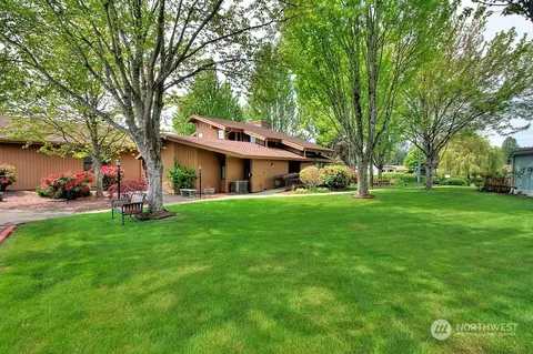 910 241st Pl SW, Bothell, WA 98021 photo 40