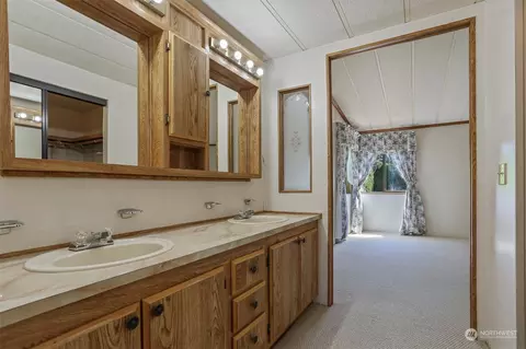 910 241st Pl SW, Bothell, WA 98021 photo 21