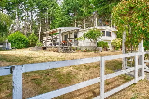 2228 Williams Rd, Point Roberts, WA 98281