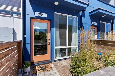 2954 NW 85th St, Seattle, WA 98117