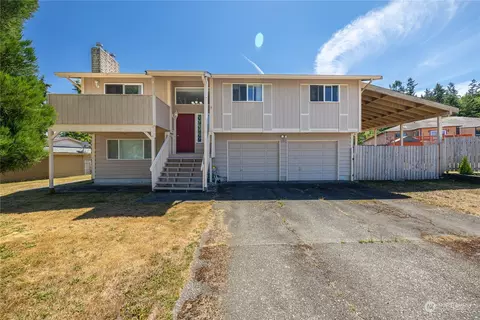 210 Dogwood Pl, Port Angeles, WA 98362
