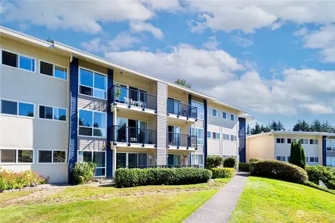 12631 NE 9th Pl #C108, Bellevue, WA 98005