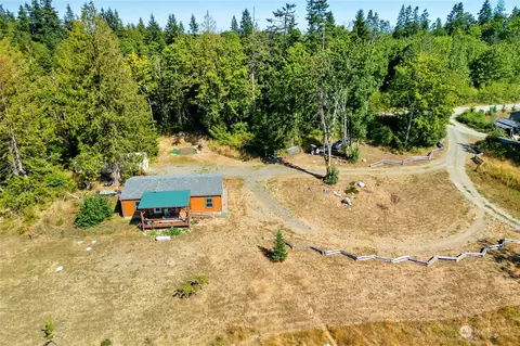 137 Shadowbrook Ln, Port Hadlock, WA 98339