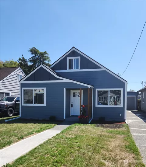 324 Karr Ave, Hoquiam, WA 98550