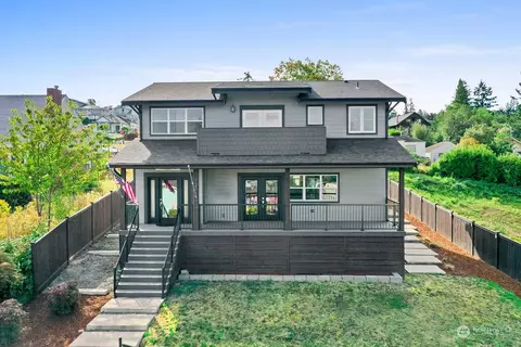 1206 Rainier St, Steilacoom, WA 98388