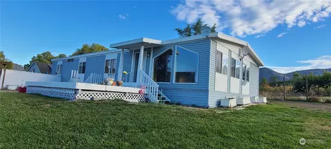 41 Duffy Rd, Tonasket, WA 98855
