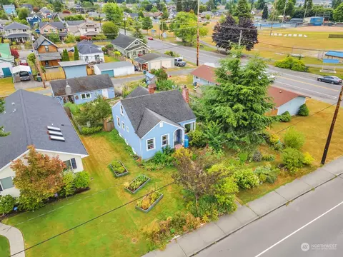 2225 Walnut St, Everett, WA 98201 photo 2