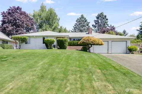 1359 N Skyline Dr, Tacoma, WA 98406