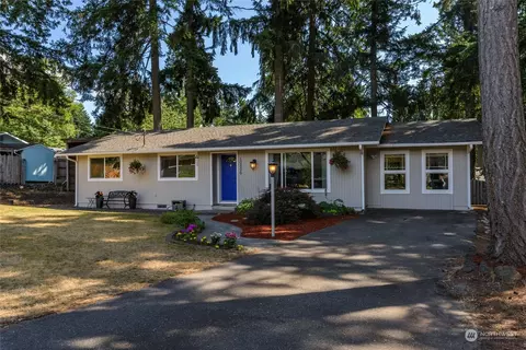 10806 133rd St NW, Gig Harbor, WA 98329