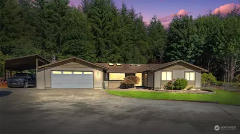 18 Alder Pl, Elma, WA 98541