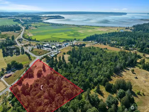 3 R33220-119-0100, Camano Island, WA 98282