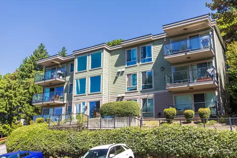 3200 81st Pl SE #A102, Mercer Island, WA 98040