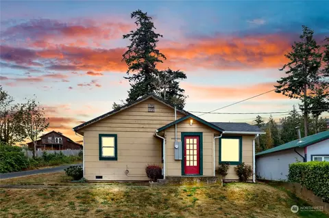 4862 Beach Way, Ferndale, WA 98248